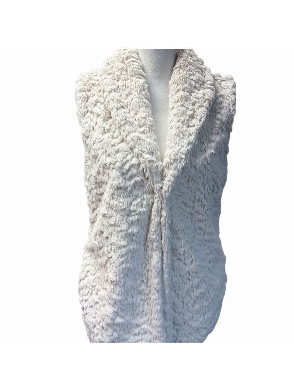Dylan Women's Ivory Faux Fur Vest Size S Fall Fashion